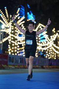 BIB: 407
                            <button type="button" onclick="openModal(19754885)" class="btn btn-primary btn-sm float-right btn-popup" data-toggle="modal" data-target=".modal-high-quality">
                        <i class="fas fa-shopping-cart"></i> Add to Cart
                    </button>
                                            <button type="button" onclick="isThisMe(19754885, true)" class="btn btn-success btn-sm float-right btn-popup btn-isme hidden" data-toggle="tooltip" data-placement="bottom" title="นี่คือรูปของคุณใช่ไหม คลิกที่นี่เพื่อเอาเข้าอัลบั้ม">
                        <i class="fas fa-plus"></i> Add to album
                    </button>
                    <button type="button" onclick="isThisMe(19754885, false)" class="btn btn-warning btn-sm float-right btn-popup btn-isnotme hidden">
                        <i class="fas fa-ban"></i> Remove from album
                    </button>